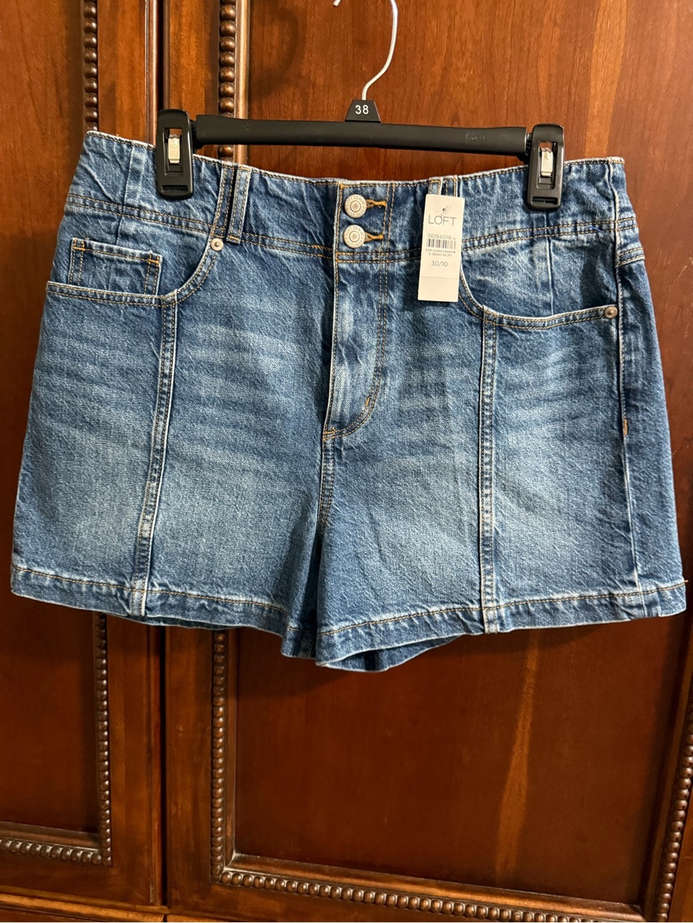 LOFT Denim Shorts in Medium Blue Wash
